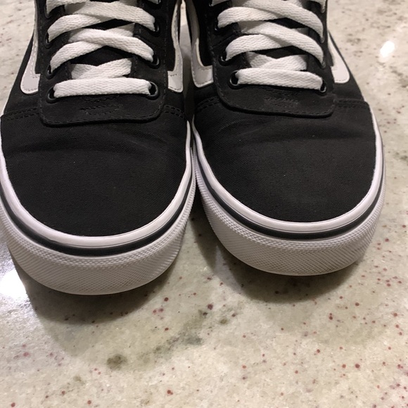 Vans SK8-HI Almost New! - Picture 5 of 8